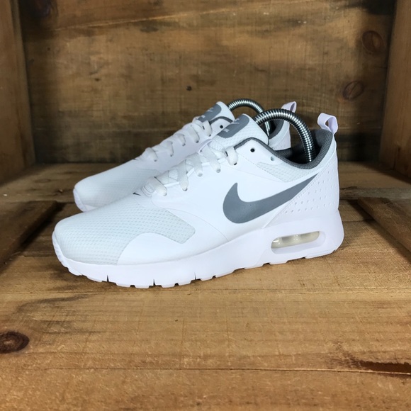 NEW Nike Air Max Tavas - Picture 3 of 6